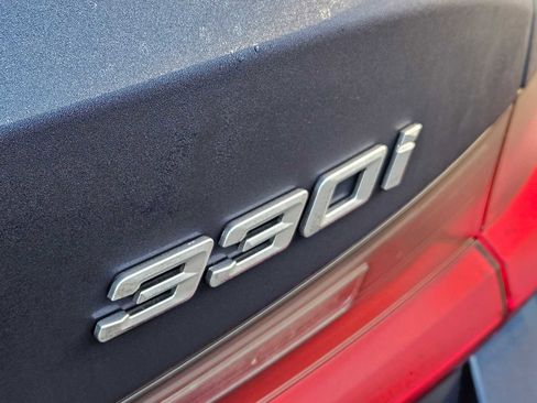 Used 2023 BMW 330i xDrive Sedan w/ Parking Assistance Package image 17