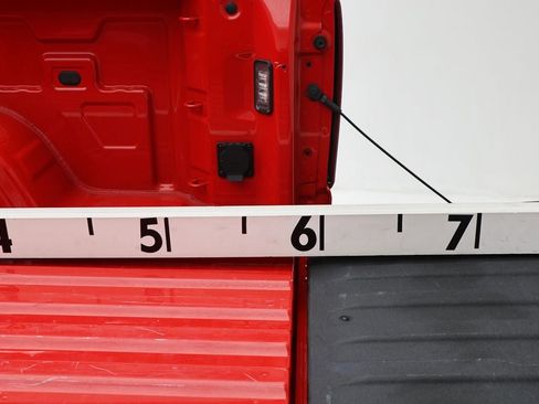 Used 2023 Chevrolet Silverado 1500 LT image 11