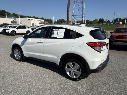 Used 2020 Honda HR-V EX image 8