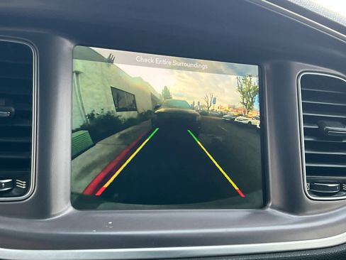 Used 2019 Dodge Charger GT image 18