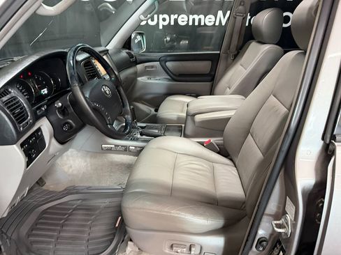 Used 2007 Toyota Land Cruiser image 15