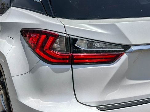 Used 2019 Lexus RX 450h AWD w/ Cold Area Package image 9