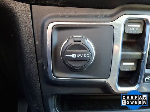 Used 2019 Jeep Wrangler Unlimited Sport S image 34