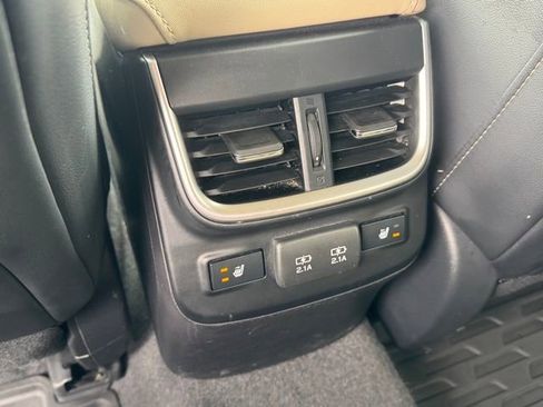 Used 2021 Subaru Outback Limited w/ Popular Package #2 image 21