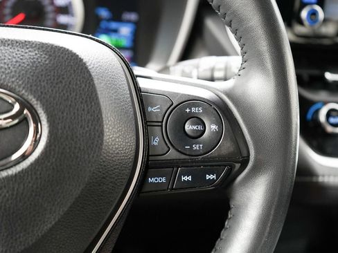 Used 2021 Toyota Corolla SE FWD image 13
