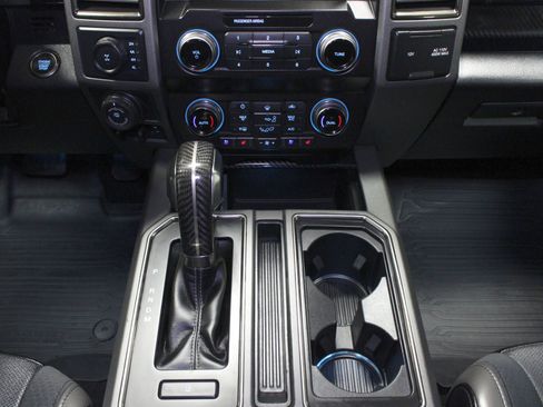 Used 2020 Ford F150 Raptor w/ Equipment Group 802A Luxury AWD/4WD image 22