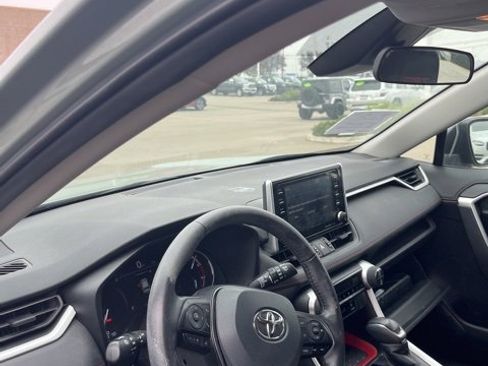 Used 2021 Toyota RAV4 TRD Off-Road image 13