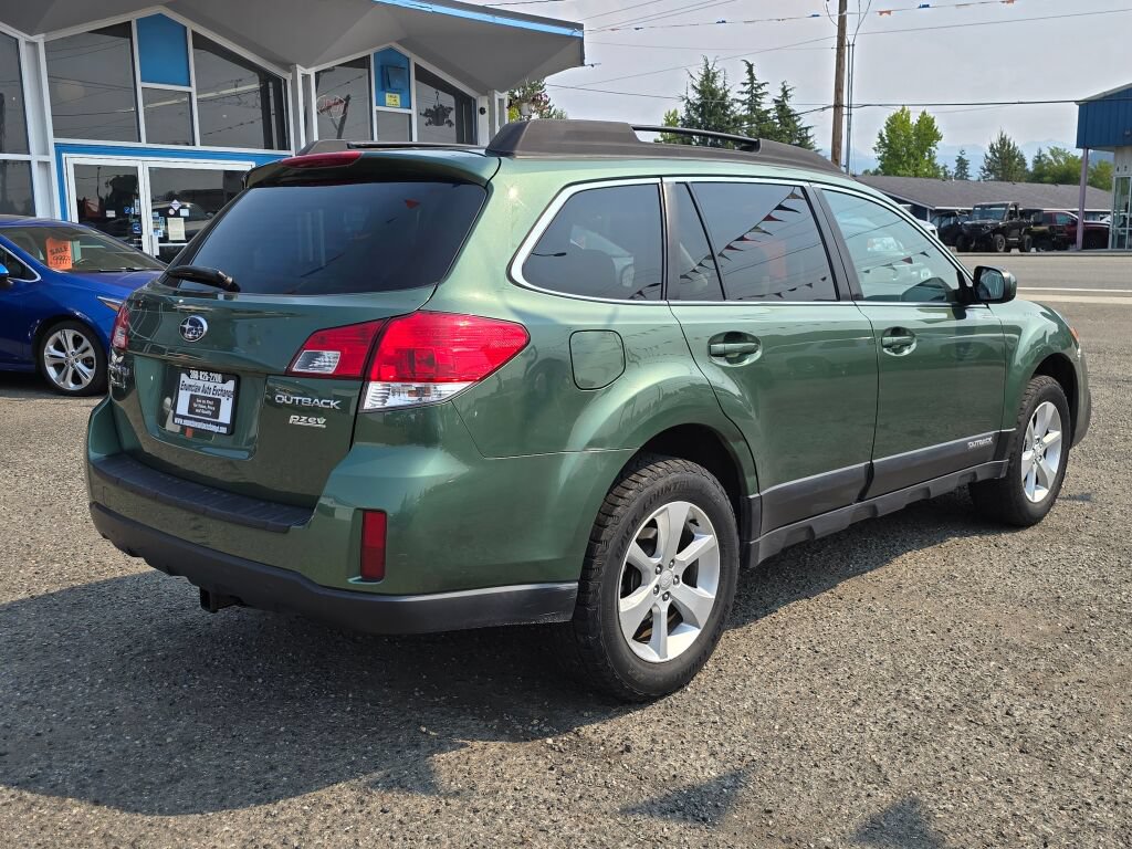 Used 2013 Subaru Outback 2.5i Premium w/ All-Weather Pkg AWD/4WD image 7
