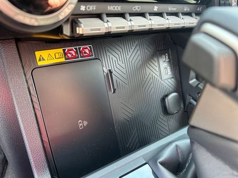 New 2026 Toyota 4Runner Limited AWD/4WD image 19