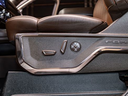 Used 2026 Ford F250 King Ranch w/ Chrome Package image 25