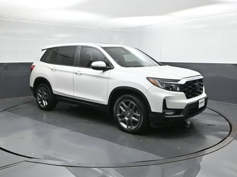 Used 2023 Honda Passport EX-L image 26