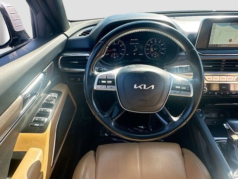 Certified 2022 Kia Telluride SX FWD image 24