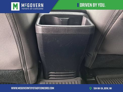 Used 2023 Toyota Tacoma SR5 AWD/4WD image 17