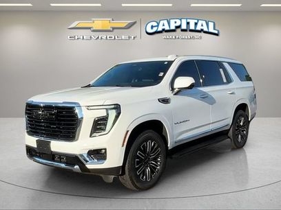 Used 2025 GMC Yukon Elevation w/ LPO, Elevation Black Package