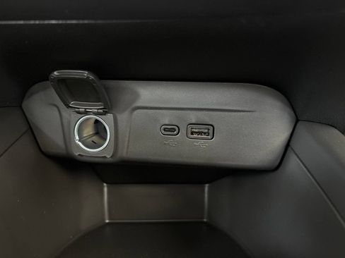 New 2026 Chevrolet Trax LS w/ LS Convenience Package FWD image 24
