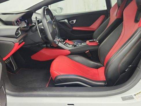 Used 2018 Lamborghini Huracan LP 580-2 RWD image 31