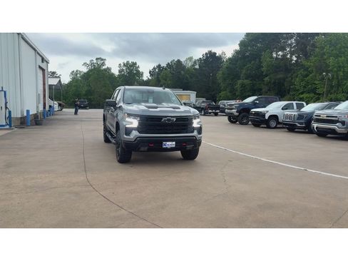 New 2026 Chevrolet Silverado 1500 LT Trail Boss image 3