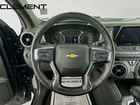 Used 2022 Chevrolet Blazer LT FWD image 14