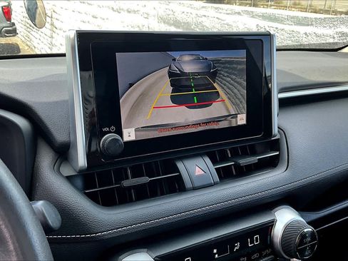 Used 2023 Toyota RAV4 XLE w/ Convenience Package image 26