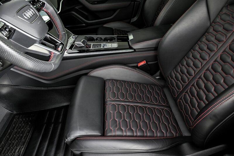 Used 2023 Audi RS 6 AWD/4WD image 17