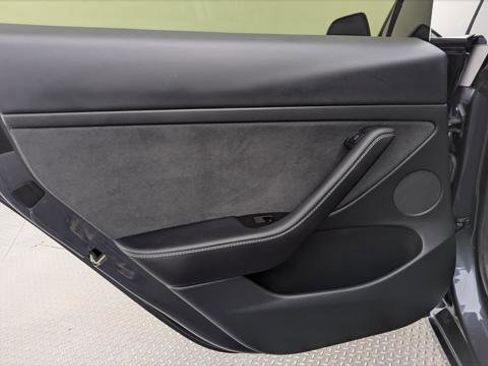Used 2022 Tesla Model 3 Performance AWD/4WD image 14