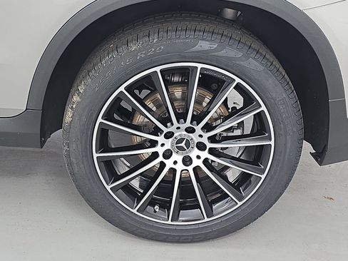 Certified 2019 Mercedes-Benz GLC 300 image 33