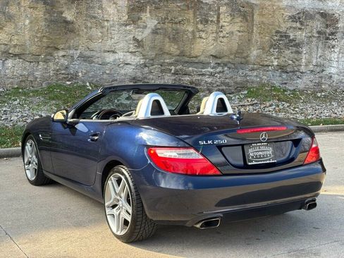 Used 2015 Mercedes-Benz SLK 250 2015 MERCEDES-BENZ SLK 250 image 6