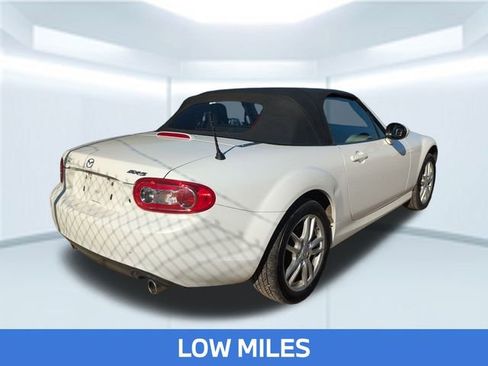 Used 2012 MAZDA MX-5 Miata Sport image 5