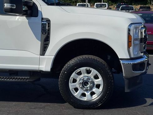 Used 2024 Ford F250 XLT w/ Snow Plow Prep Package AWD/4WD image 43