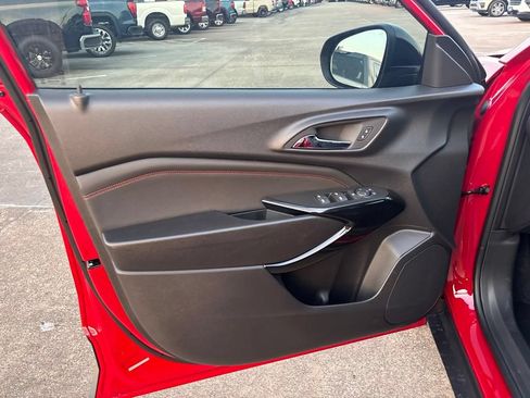 New 2026 Chevrolet Trax RS w/ Driver Confidence Package FWD image 18