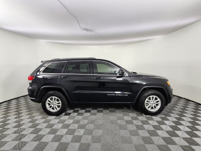 Used 2020 Jeep Grand Cherokee Laredo AWD/4WD image 6