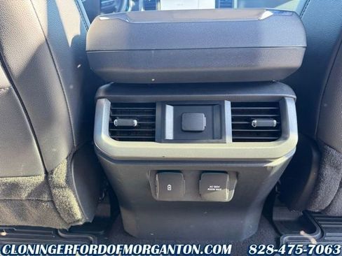 Used 2023 Ford F150 Lariat w/ Trailer Tow Package image 20