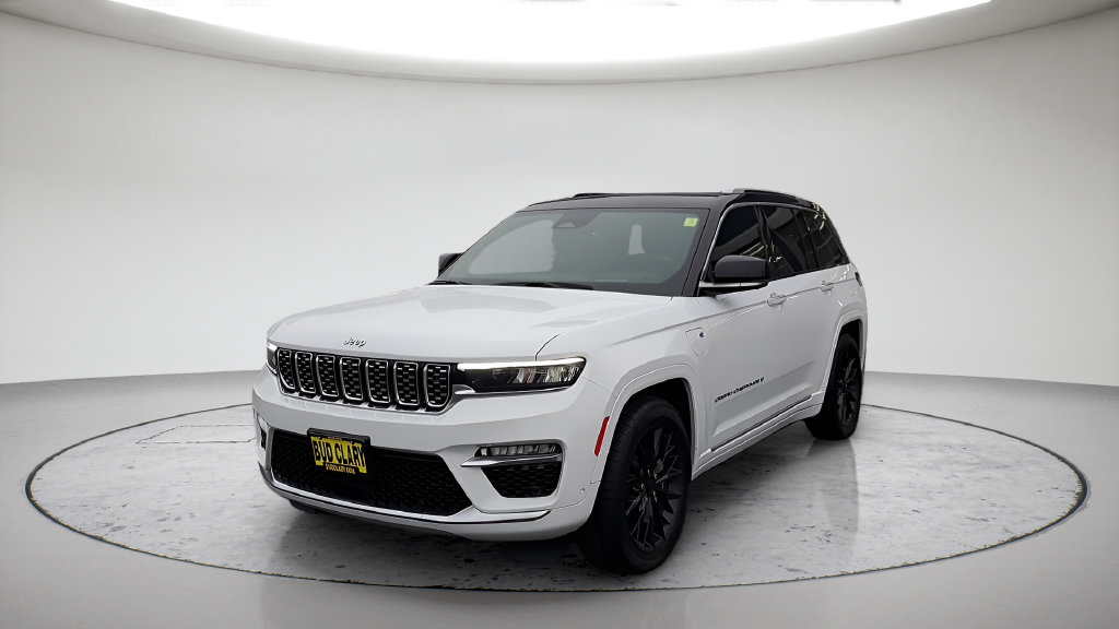 Used 2022 Jeep Grand Cherokee Summit w/ Advanced Protech Group IV AWD/4WD image 1