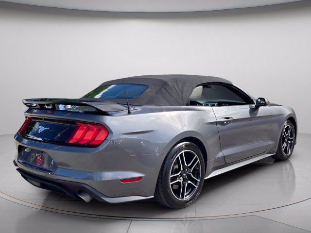 Used 2022 Ford Mustang Premium RWD image 8