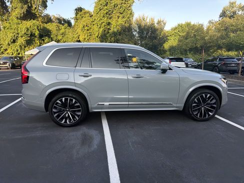 Certified 2026 Volvo XC90 B6 Plus AWD/4WD image 13