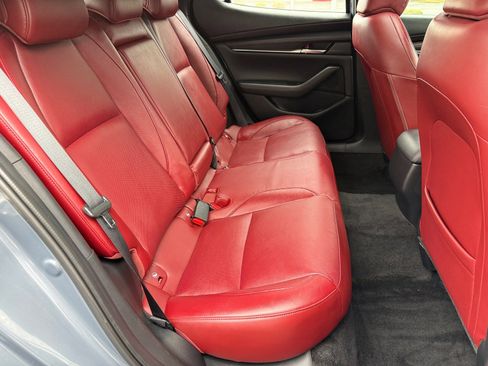 Used 2024 MAZDA MAZDA3 s image 26