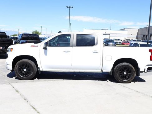 Used 2023 Chevrolet Silverado 1500 RST AWD/4WD image 3
