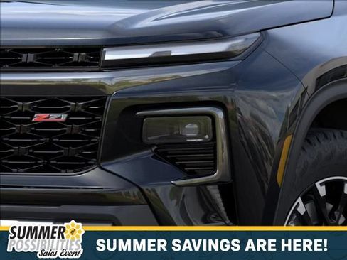 New 2026 Chevrolet Traverse Z71 w/ Driver Confidence Package AWD/4WD image 10