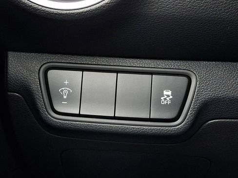 Used 2023 Kia Forte LXS image 26