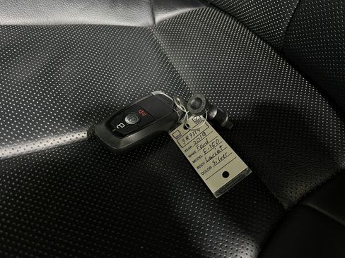 Used 2019 Ford F150 Lariat image 35