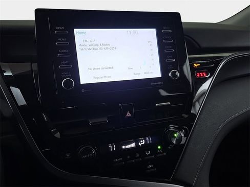 Used 2024 Toyota Camry SE image 22