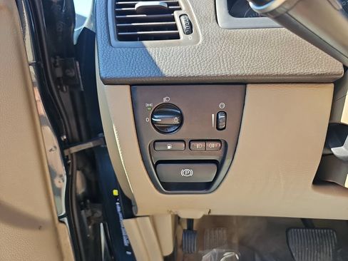 Used 2009 Volvo XC90 3.2 AWD/4WD image 32