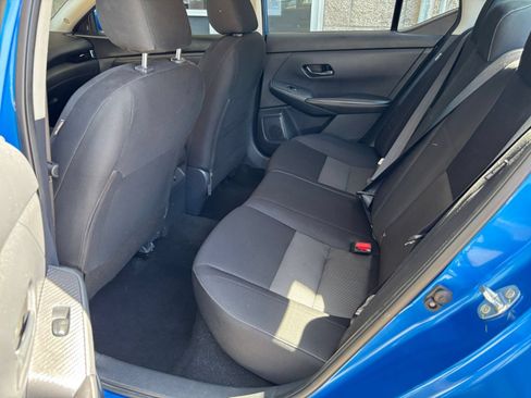 Used 2025 Nissan Sentra SV FWD image 25
