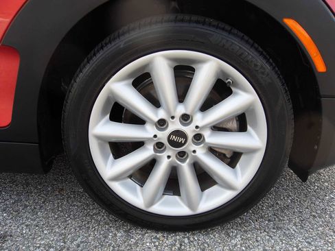 Used 2022 MINI Cooper Clubman S image 17