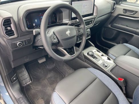 New 2026 Ford Bronco Sport Outer Banks w/ Outer Banks Tech Package+ AWD/4WD image 6