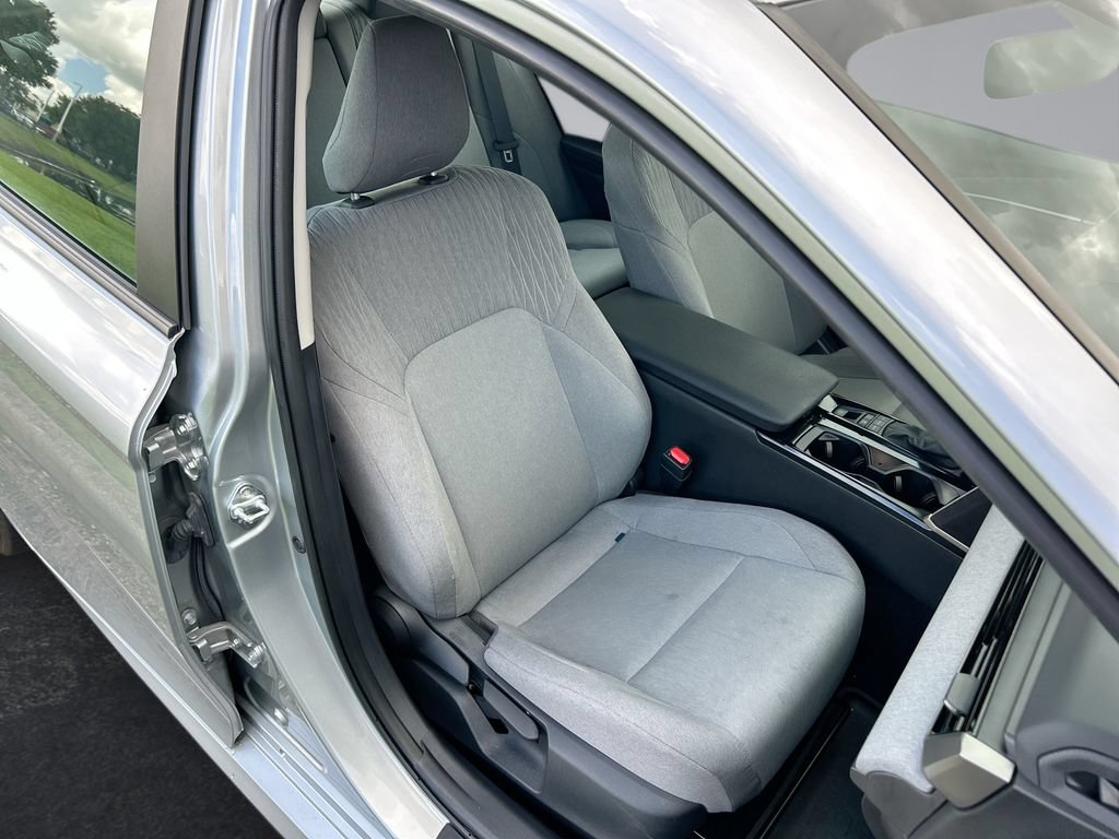 Certified 2025 Toyota Camry LE w/ Convenience Package FWD image 32
