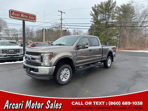 Used 2019 Ford F250 XLT w/ Snow Plow Prep Package image 1