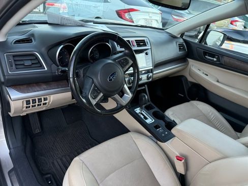 Used 2016 Subaru Outback 2.5i Limited image 10