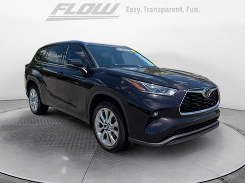 Used 2020 Toyota Highlander Limited FWD image 1