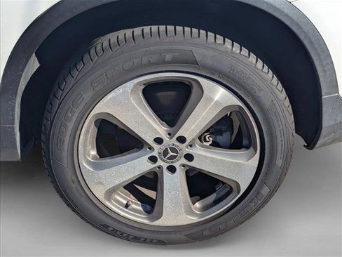 Certified 2017 Mercedes-Benz GLC 300 image 4